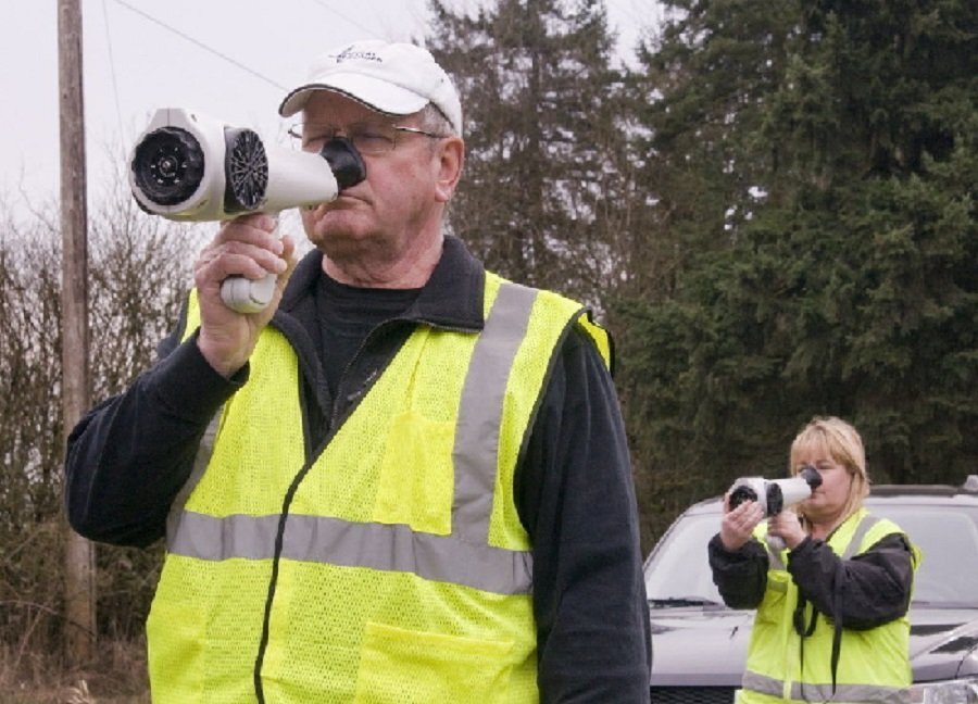 Исследование воздуха с помощью ольфактометров. Фото с Pikabu 