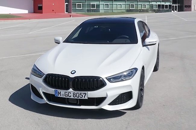 BMW 8 Series Gran Coupe вид спереди
