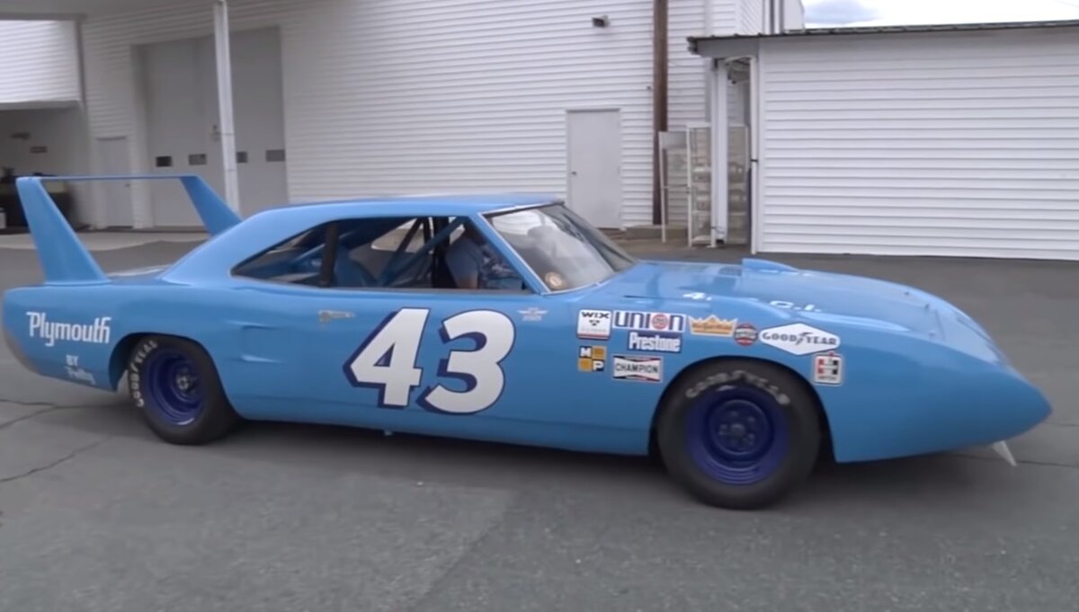 Plymouth Superbird