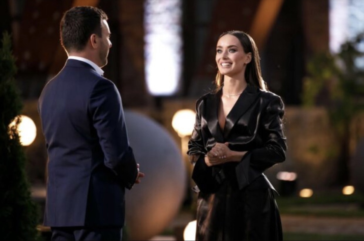 Холостячка (2020)