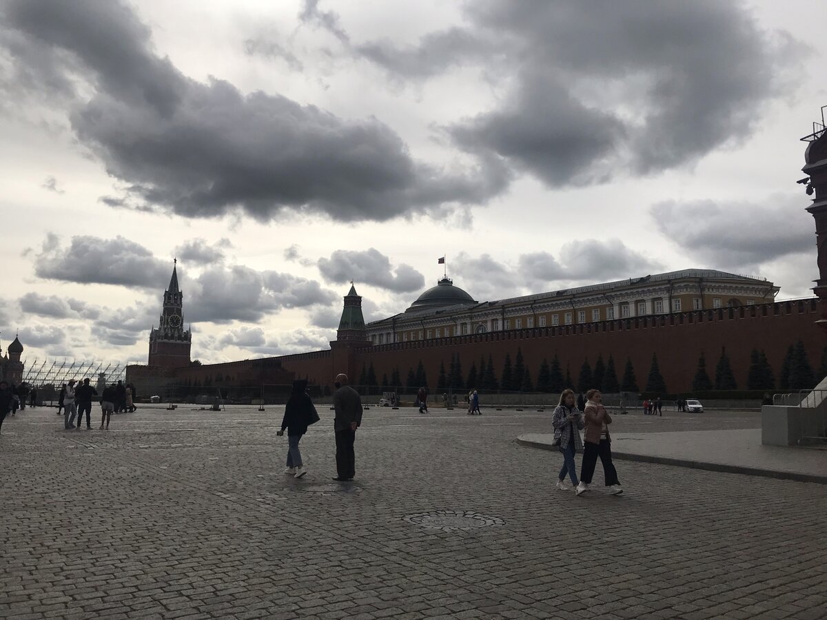 Пасмурное сентябрьское утро 2021
