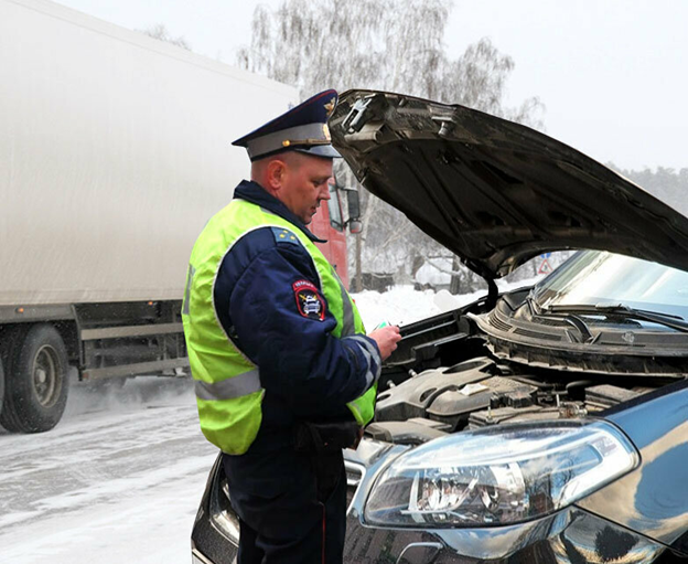 Зачем открывать капот при заправке газом