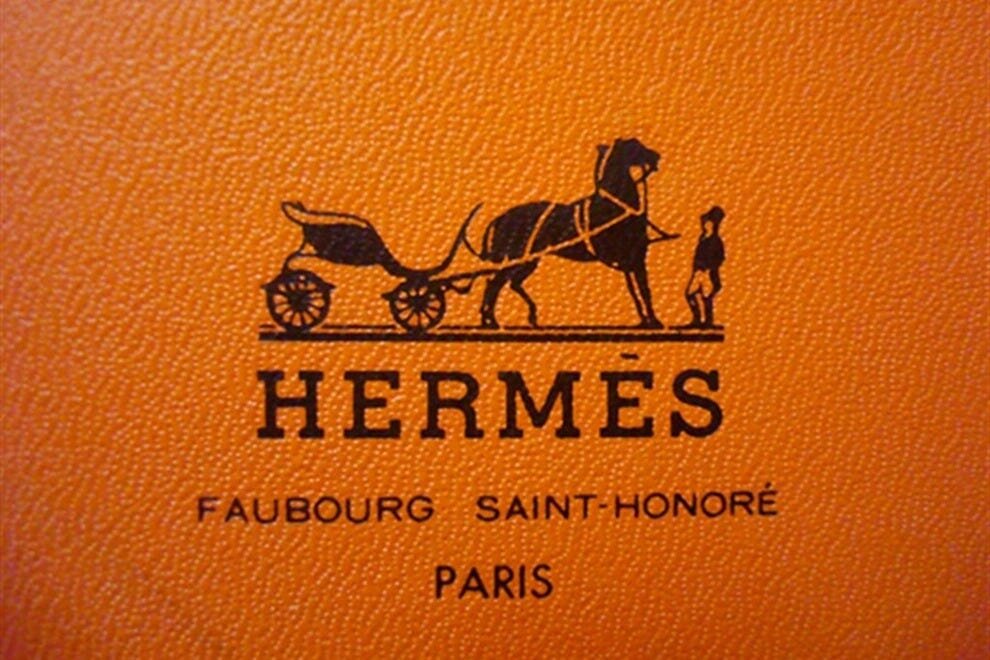 Herme. Эрмес эмблема. Hermes Paris логотип. Логотип Хермес на сумке. Гермес Биркин логотип.