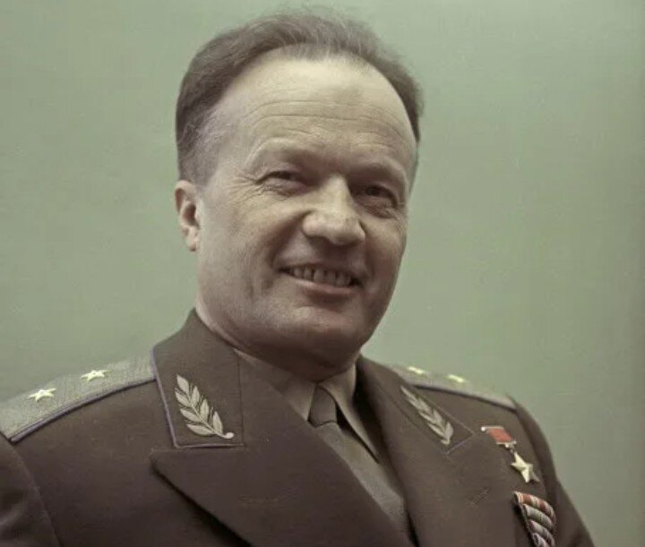 Николай Петрович Каманин