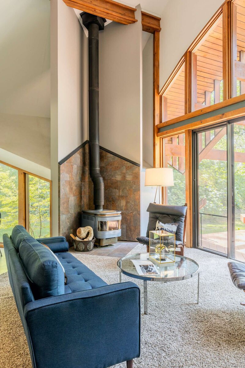 Источник изображения - https://amazingarchitecture.com/storage/files/1/Architecture%20firms/Arthur%20Dyson%20Architects/Creek%20House/Creek-House-Arthur-Dyson-Architects-Califorina-Stephan-Alvin-Photography-062.jpg