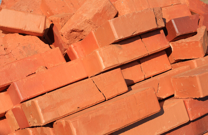 Красный кирпич