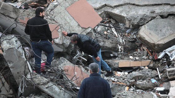    В АТОР сообщили, что русскоговорящие гиды могут быть под завалами в отеле в Турции Анна Белая