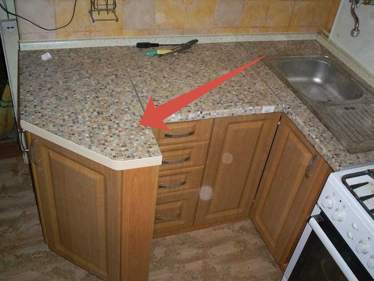 В дизайне кухни есть нечто волшебное: сплетение стиля, элегантности и функциональности, создающее идеальное пространство для творчества и вдохновения.-16