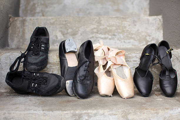 Обувь для Танцев - купить в Москве - танцевальные туфли для хореографии в интернет-магазине