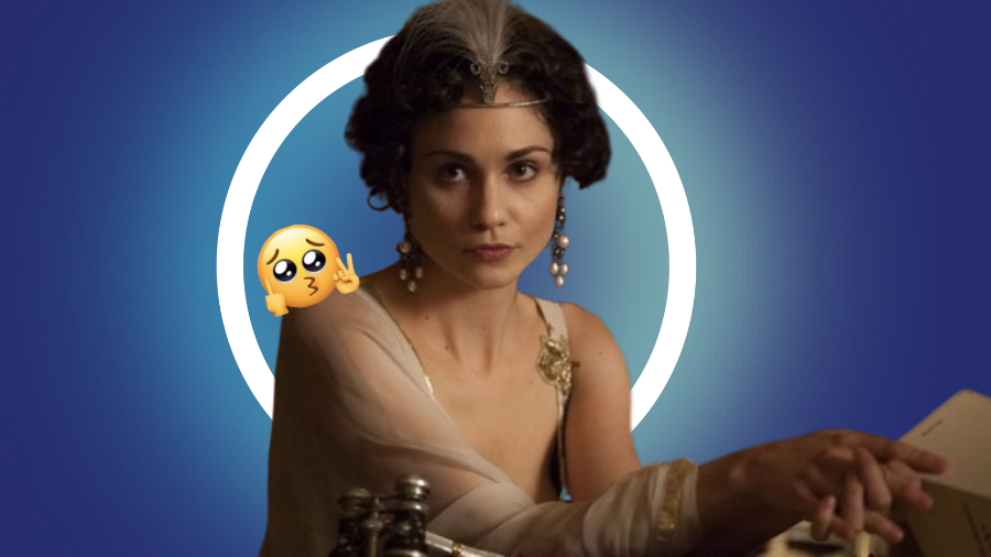 Угадаете, кто это дама?