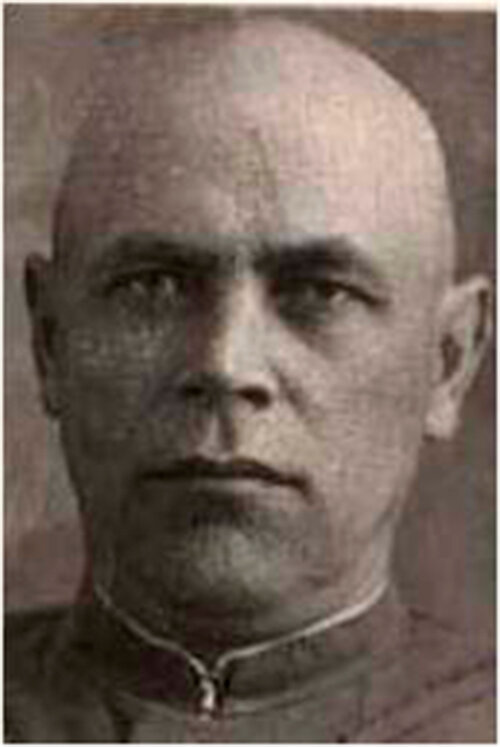 Иосиф Моисеевич Петраков 
