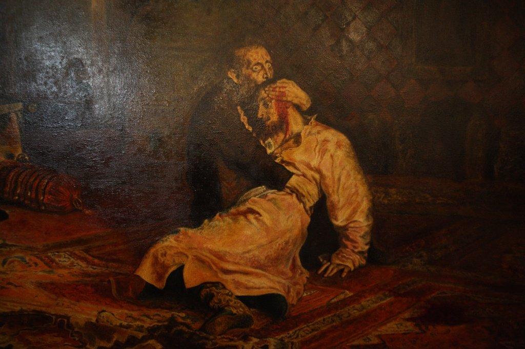 "Иван Грозный убивает своего сына" Работа кисти И. Репина. Взято из открытых источников.