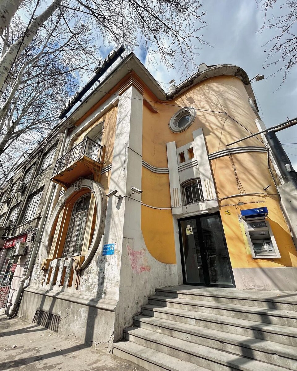 Источник: erkernastya, инстаграм. Адрес: Queen Tamar, 14