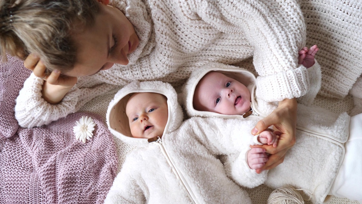 Все изображения на канале используются на правах коммерческой лицензии.