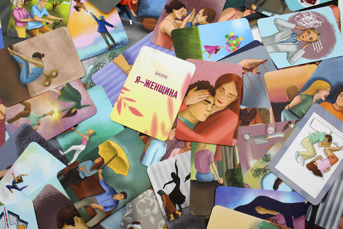 Фото автора. Колода - моей подруги Жени.