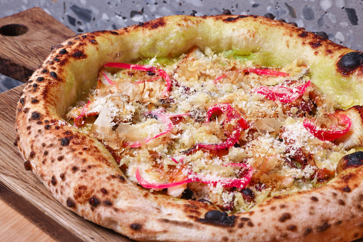 Антон Абрезов и Эльдар Кабиров (Zula Bistro, Лиссабон), и Даша Орлова в Pizza 22