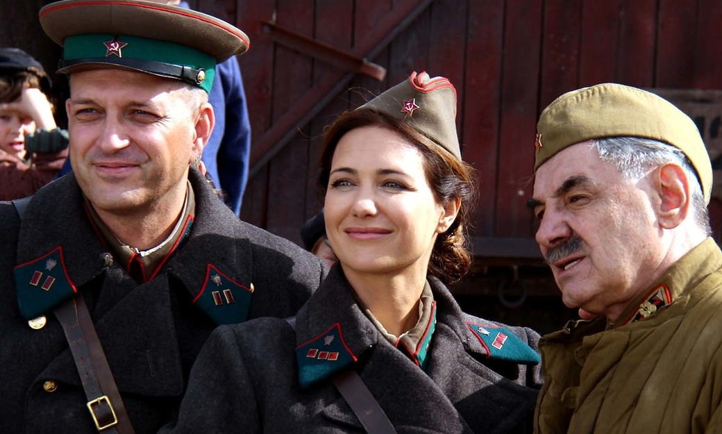 Кадр из сериала «По законам военного времени». 