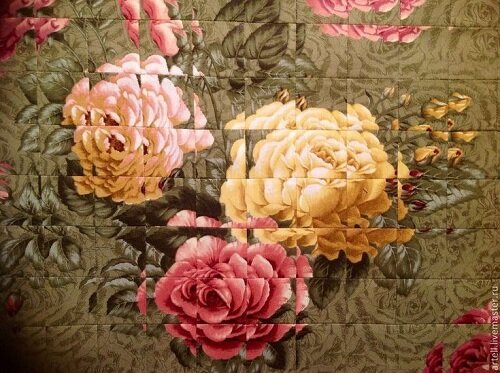 В технике "Отражение" эффектней всего смотрятся цветы, как будто заглянул в Зазеркалье, в чудесный сад, у меня такая ассоциация