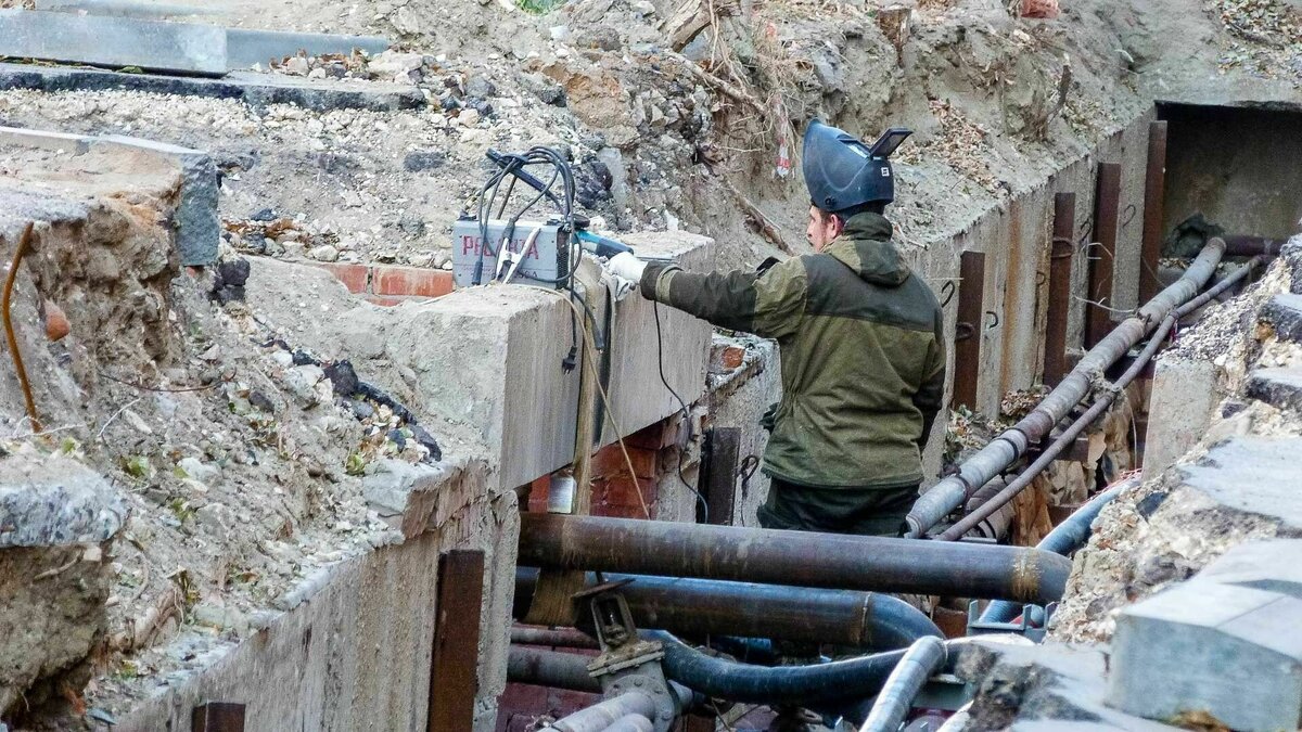     В Советском районе Волгограда устранили порыв на теплотрассе. Технологическое нарушение произошло на улице Даугавской, сообщают ООО «Концессии теплоснабжения».
