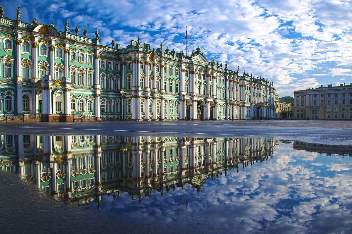 Зимний дворец в Санкт - Петербурге