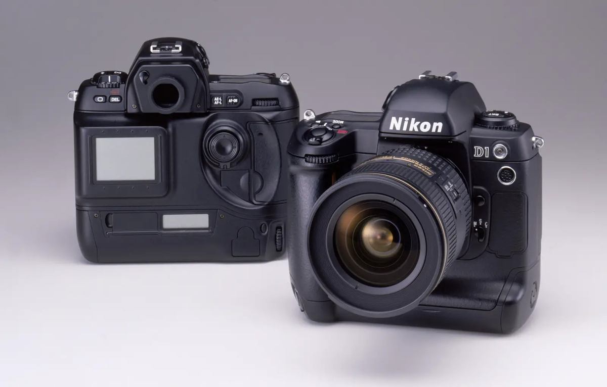 Внешний вид Nikon D1. Фото из сети. 