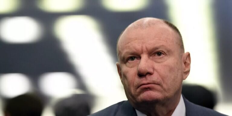 Фото: RT (https://mf.b37mrtl.ru/russian/images/2022.03/article/622a2dacae5ac9627c7a6a96.PNG)