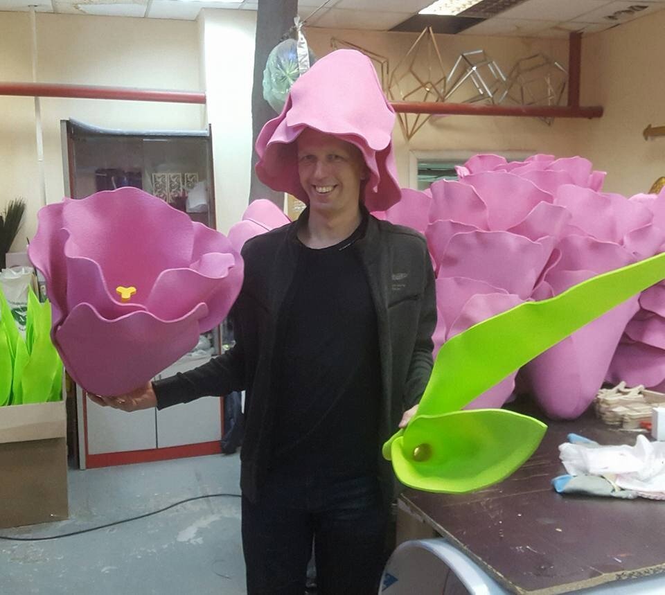 Цветы для витрин магазинов "SELA"