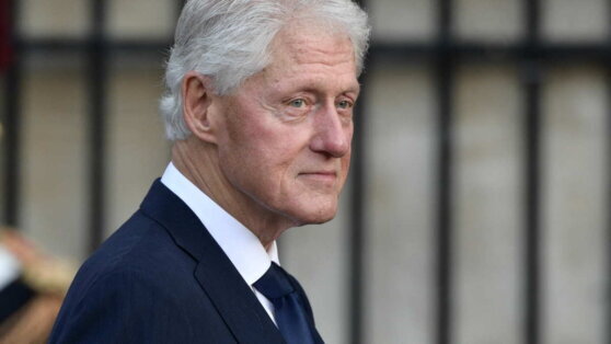    Билл Клинтон пожалел, что убедил Киев отказаться от ядерного оружия в 1994 году Сергей Бунеев