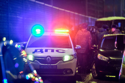    ДТП с автобусом и грузовиками на Новорижском шоссе в Подмосковье ©Александр Манзюк РИАМО