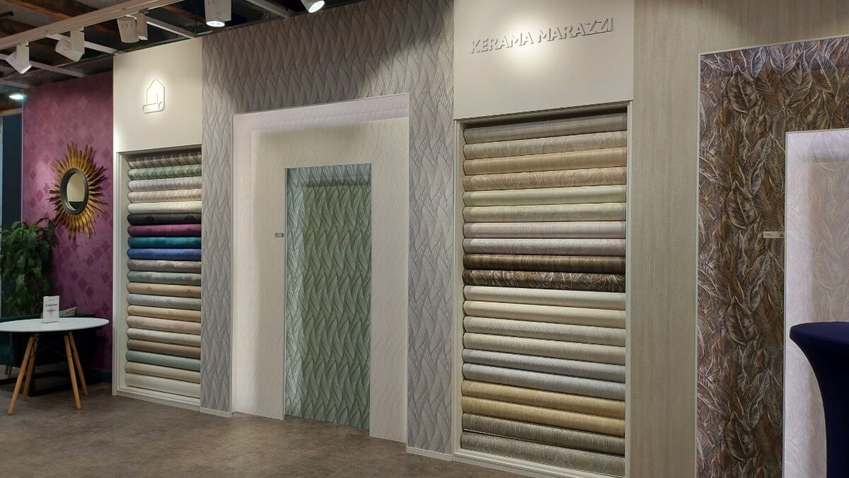 ФОТО С ВЫСТАВКИ НОВИНОК 2023 ГОДА В МОСКВЕ