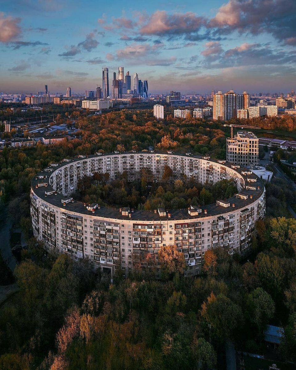 Улица Довженко, 6 в Москве - 2ГИС