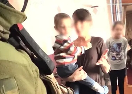    Киевский режим продолжает охоту на детей в Авдеевке