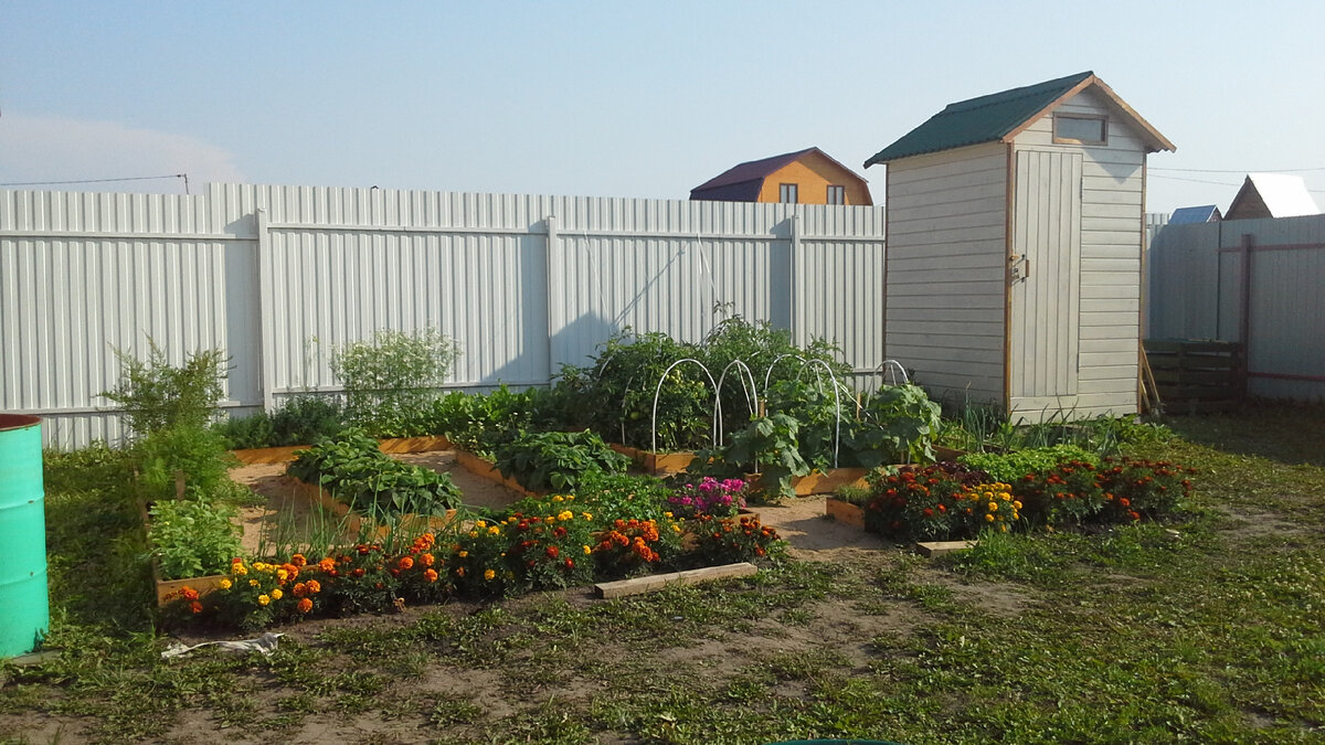 Все, что  находится на этой фотографии, пришлось демонтировать...