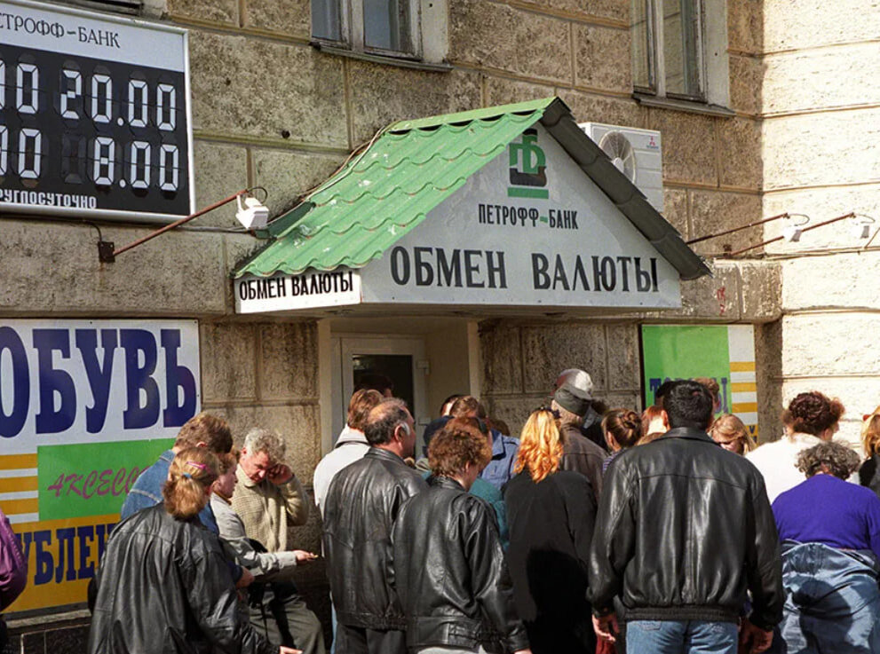 "Половину доходов забирают олигархи" - Стало очевидно, почему народ живет бедно в самой богатой природными ресурсами стране
