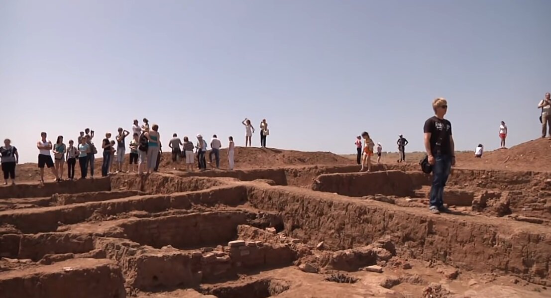 Сарай-Бату раскопки. фото из инета