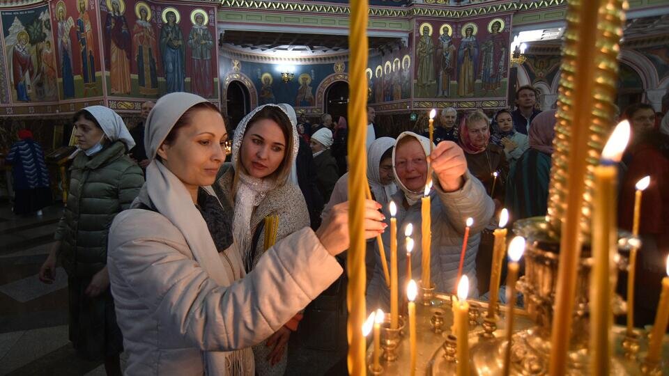  Пасха, или Светлое Христово Воскресение, – главный праздник православных христиан, именно в его честь назван последний день недели. Великую дату на Руси начали отмечать после Крещения в конце X века.-2