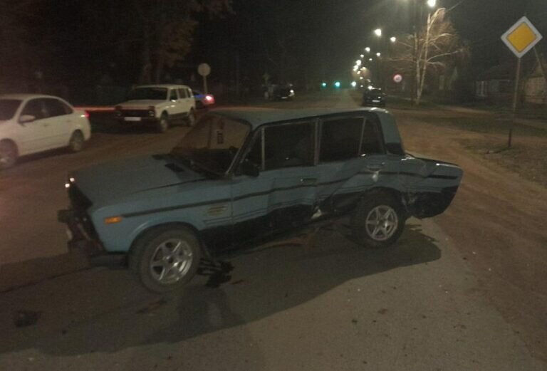    В Сорочинске столкнулись две легковушки, пострадали оба водителя Кристина Просвиркина