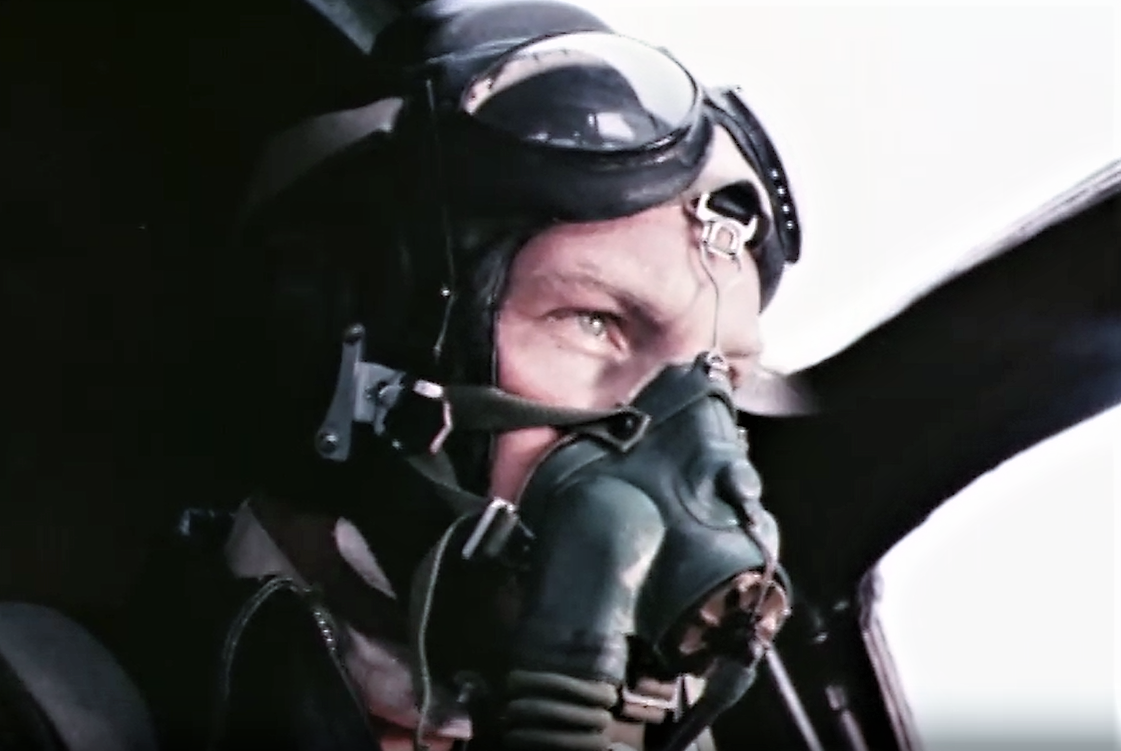 Кадр из фильма "Нежность к ревущему зверю" (1982)