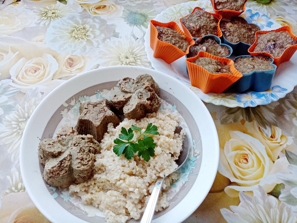 Котлеты из куриной печени с сыром на пару