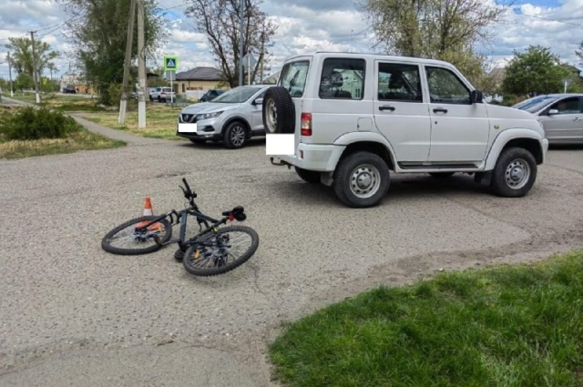    Подросток-велосипедист попал под колёса внедорожника в Труновском округе