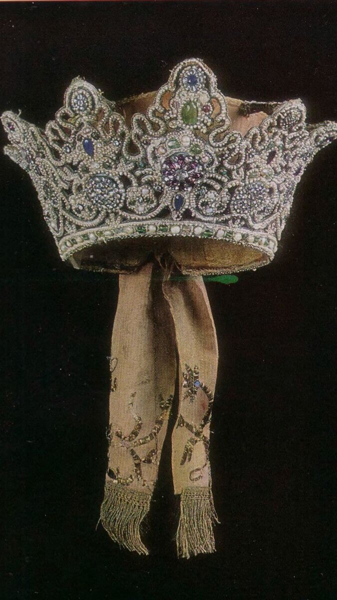 Кольцо корона из бисера (90 фото)