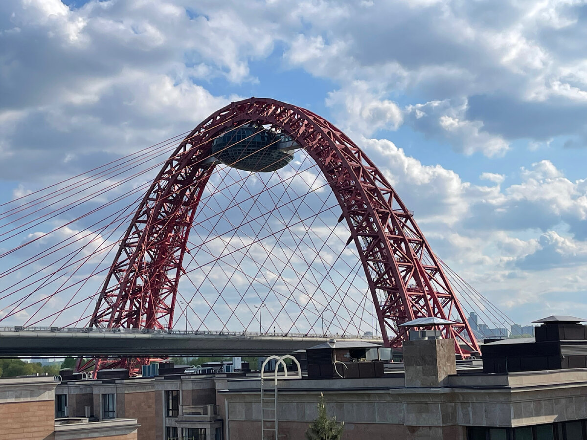 Краснопресненская магистраль живописный мост. Серебряный бор мост арка. Живописный мост смотровая площадка. Москва крылатские холмы живописный мост. Живописный мост находится.