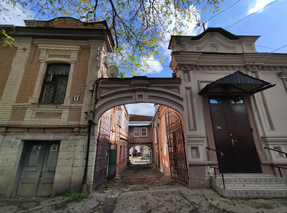 Университетская, 9 (май 2023 года)