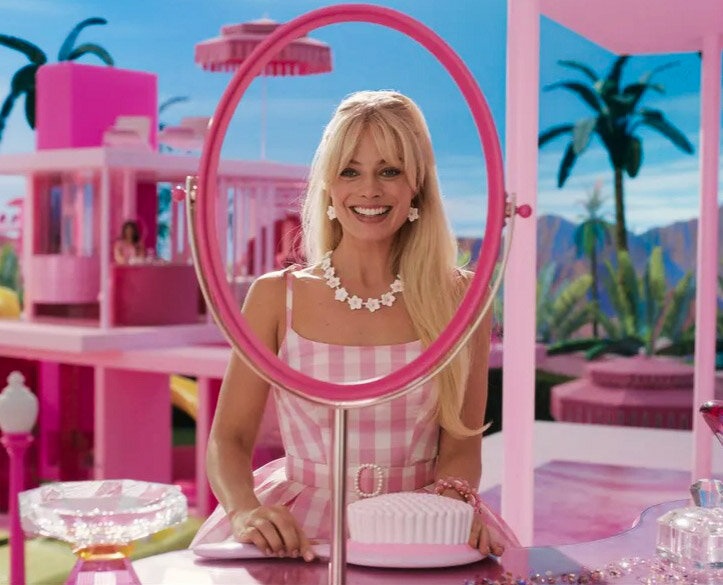 Марго Робби в фильме "Барби"