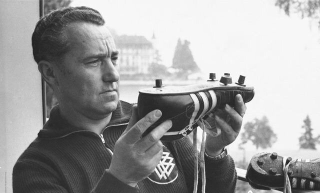 Ади Дасслер и первая модель Samba