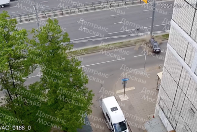    ДТП на Щелковском шоссе © Telegram-канал «Дептранс. Оперативно»