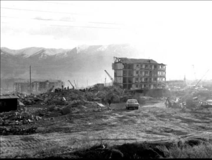 Разрушений нет? Фото из интернета. 