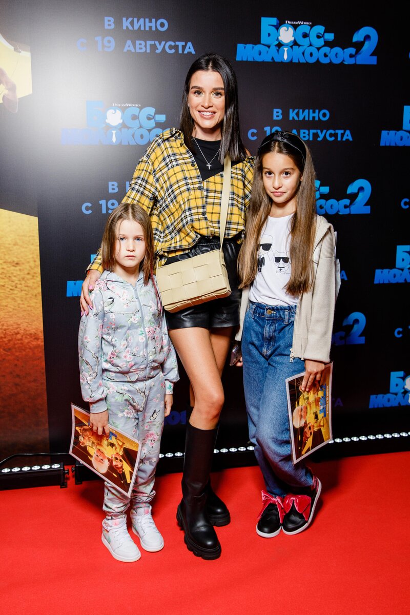    Ксения Бородина с дочками, фото: фотограф Андрей Калмыков