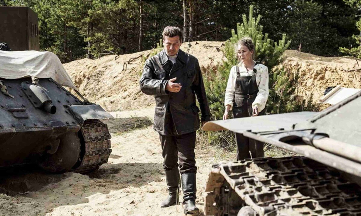 кадр из фильма "Танки"