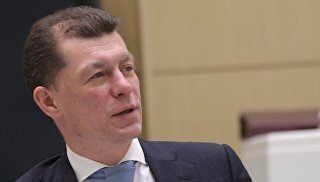 © РИА Новости / Владимир ФедоренкоПерейти в фотобанкМинтруд рассчитывает на рост числа рабочих мест"Безработица самая низкая в регионе, позиции по заработной плате также одни из самых высоких… Если говорить о ситуации, которая у нас наблюдается на протяжении последних двух лет, но в целом в тренде с 2010 года, то я должен сказать, что рынок труда в Москве заметно оживился. Это видно по очень серьезным сдвигам в части количества организаций, которые заявили массовое высвобождение, то есть если с 2016 годом сравнивать, падение фактически в три раза этого показателя", — заявил Бесштанько на Московском урбанистическом форуме в среду.